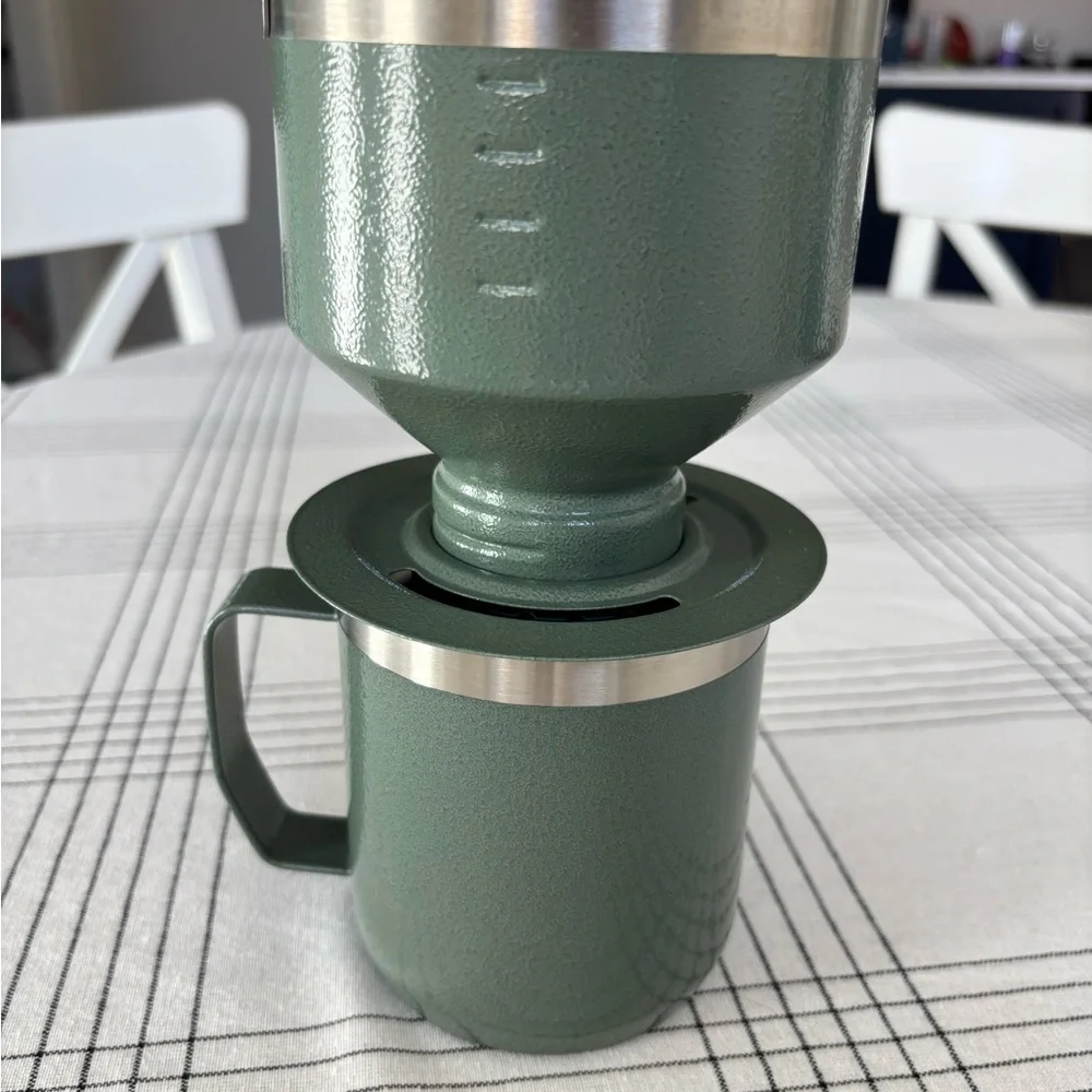 Stanley Olive Green Mug - Picture 2 of 7